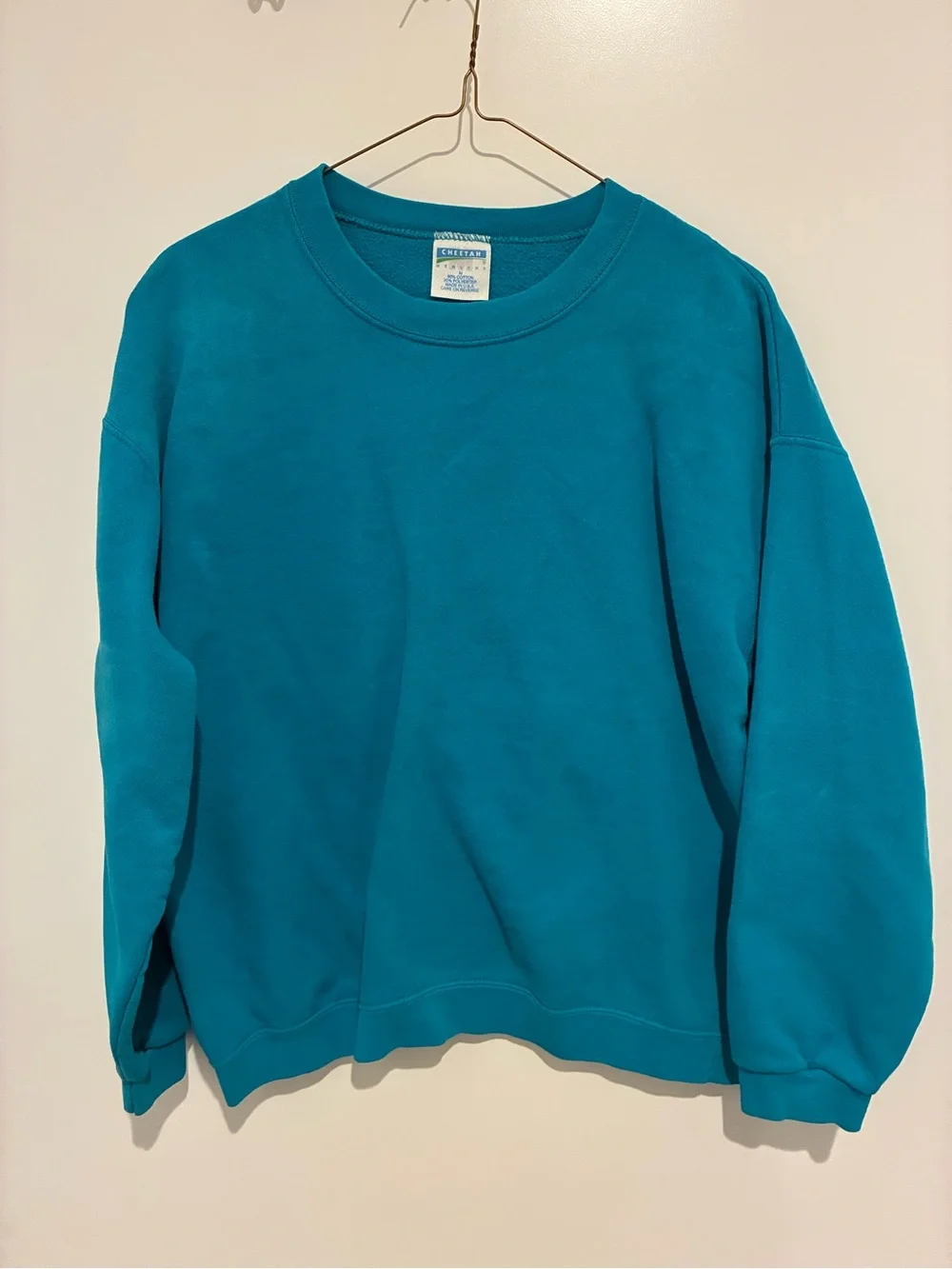 Vintage Cheetah Men’s Blank Oversized Sweatshirt